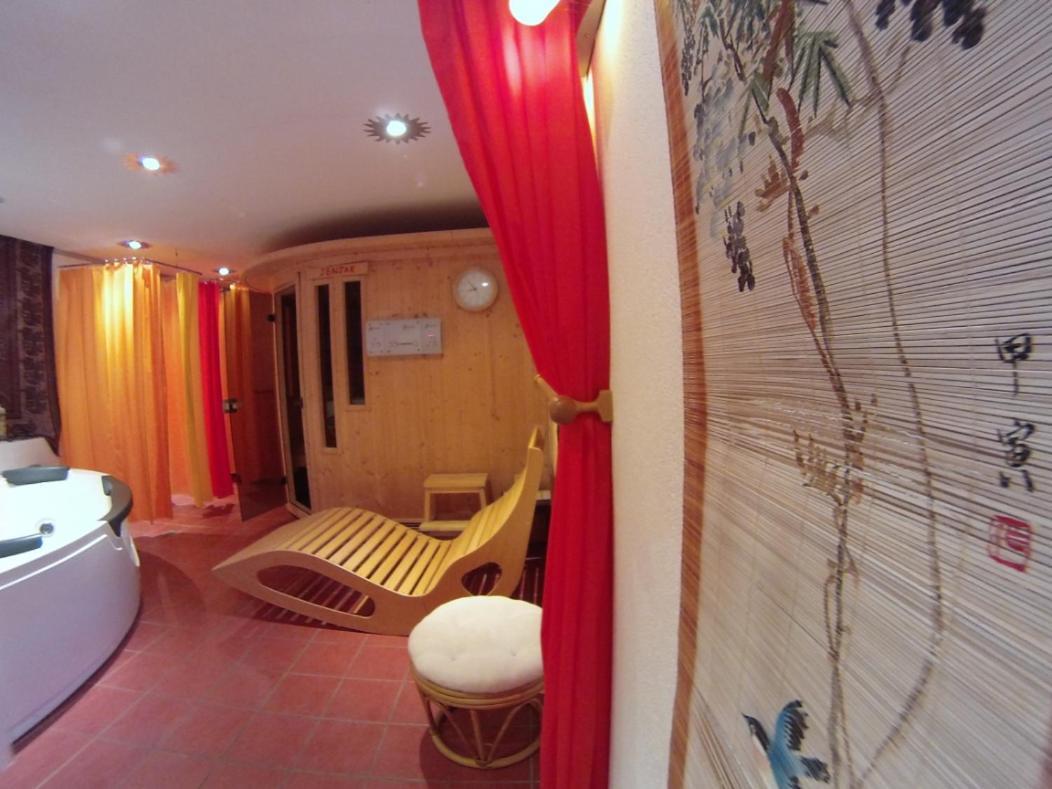 فندق Centre Viayoga سان-سيرغيه المظهر الخارجي الصورة
