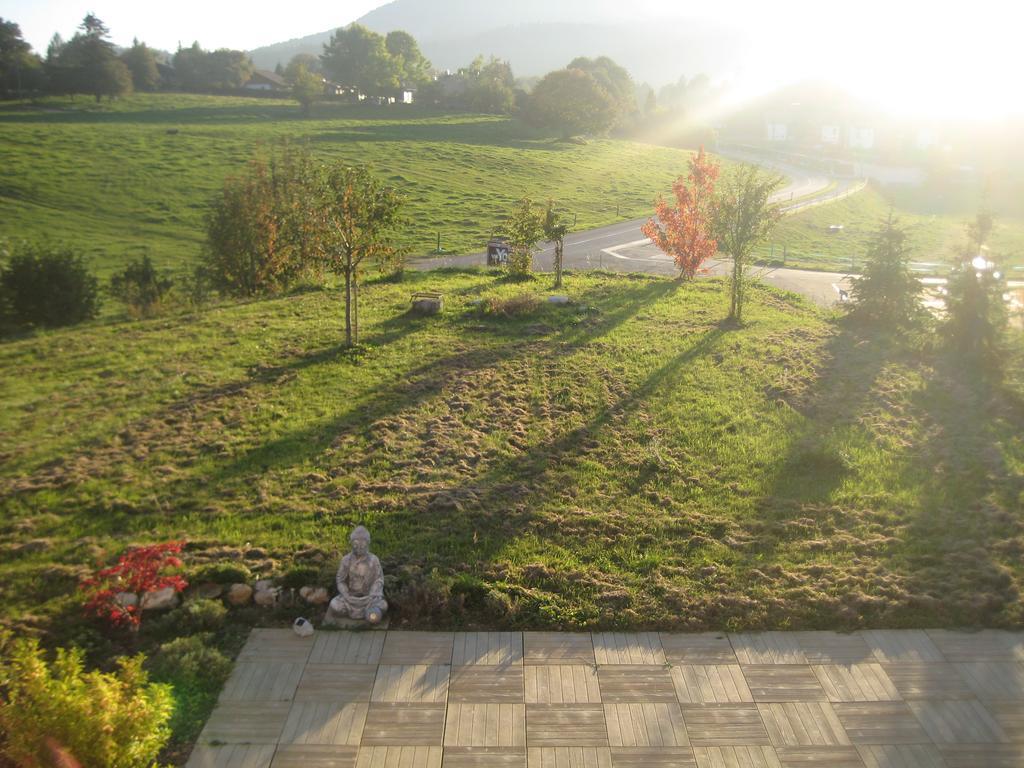 فندق Centre Viayoga سان-سيرغيه المظهر الخارجي الصورة